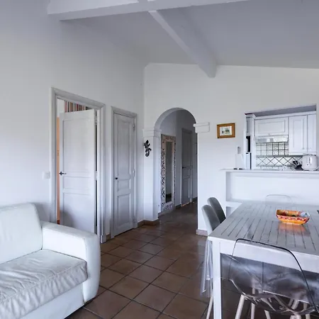 Les Bastides Aux Restanques Du Golfe De St Tropez - Maeva - 544 * 格里莫
